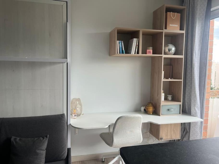 Le Studio - Parking & Balcon Toulouse Exterior photo